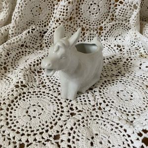 Donkey milk gravy cream pitcher boat